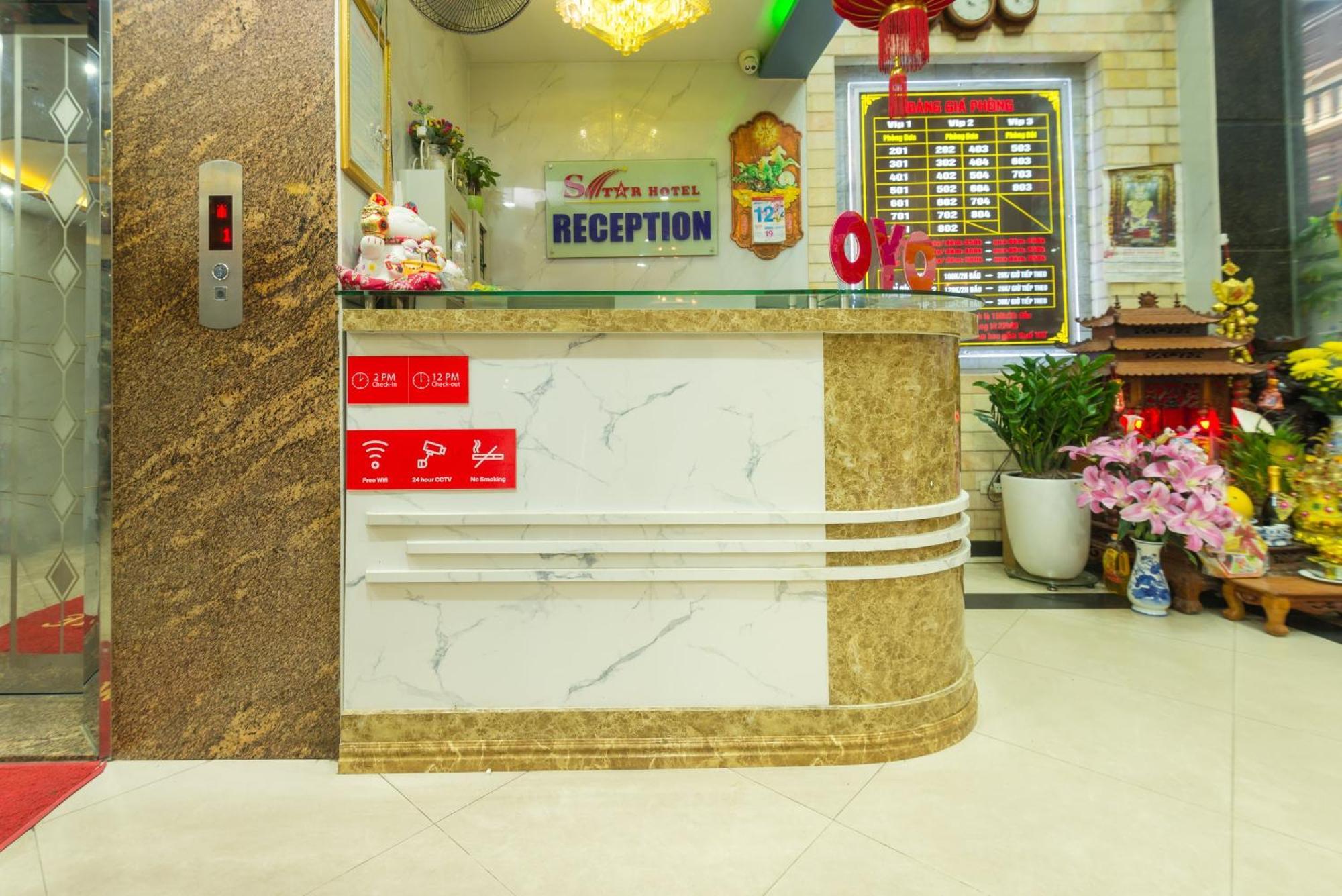 Oyo 887 Star Hotel Ханой Екстер'єр фото